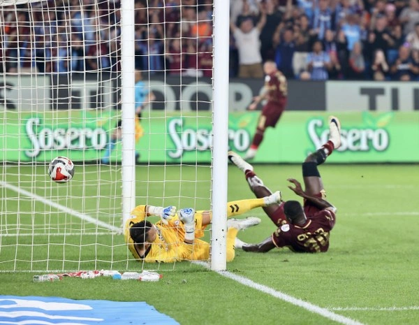 Trabzonspor: 1 - Samsunspor: 1 (Foto Galeri) - Resim 12