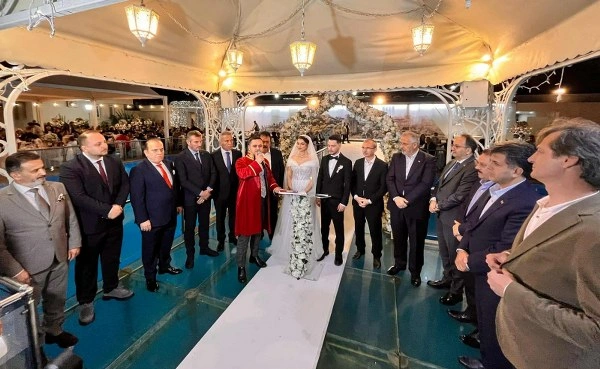 Sümeyye ve Mücahit  Mutluluğa Yelken Açtı - Resim 1