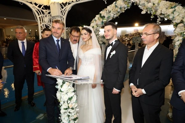 Sümeyye ve Mücahit  Mutluluğa Yelken Açtı - Resim 40