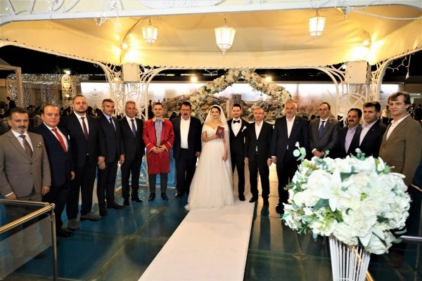 Sümeyye ve Mücahit  Mutluluğa Yelken Açtı - Resim 41