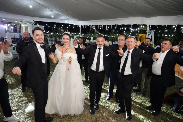  Sümeyye & Mücahit'e Dillere Destan Köy Düğünü - Resim 86