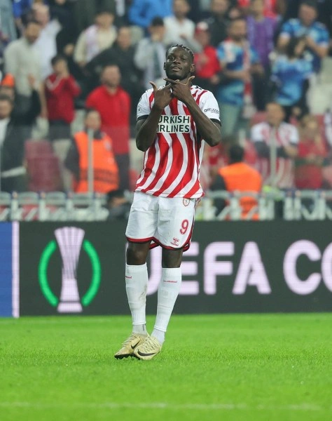 Samsunspor: 3 - Dinamo Kiev: 0 (Foto Galeri) - Resim 63