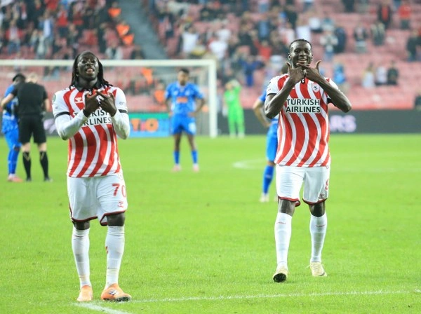Samsunspor: 3 - Dinamo Kiev: 0 (Foto Galeri) - Resim 6
