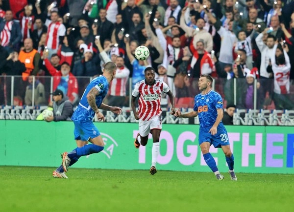 Samsunspor: 3 - Dinamo Kiev: 0 (Foto Galeri) - Resim 13