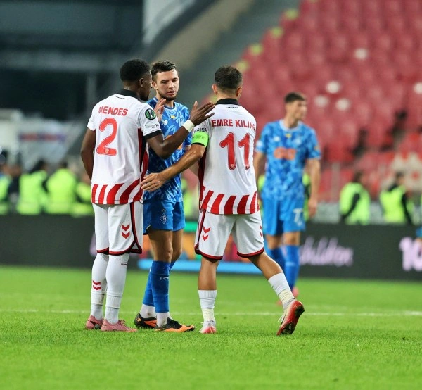 Samsunspor: 3 - Dinamo Kiev: 0 (Foto Galeri) - Resim 18