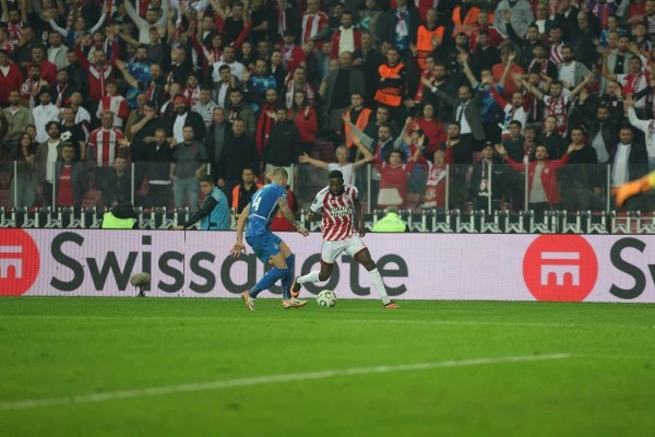 Samsunspor: 3 - Dinamo Kiev: 0 (Foto Galeri) - Resim 38