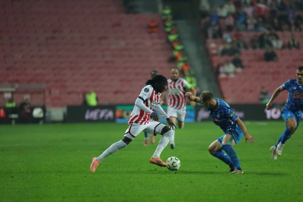 Samsunspor: 3 - Dinamo Kiev: 0 (Foto Galeri) - Resim 39