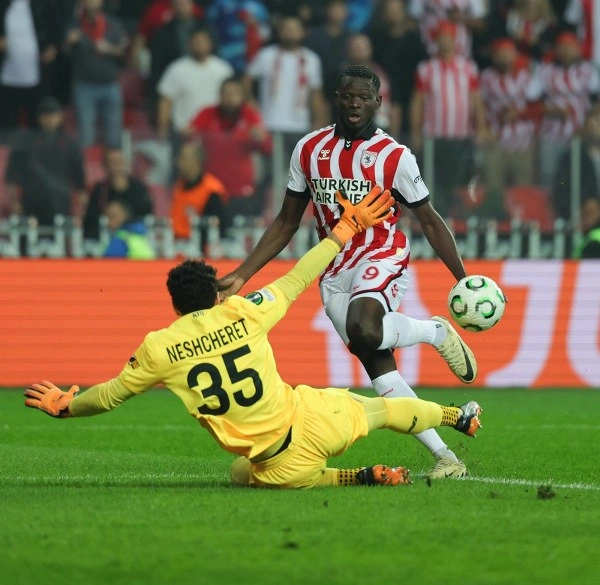 Samsunspor: 3 - Dinamo Kiev: 0 (Foto Galeri) - Resim 49