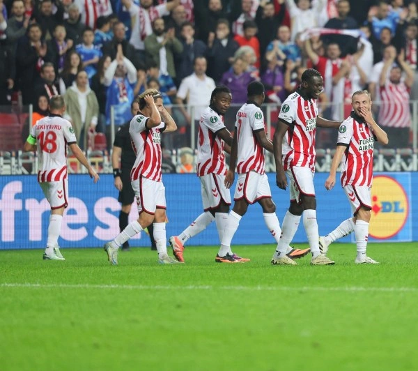 Samsunspor: 3 - Dinamo Kiev: 0 (Foto Galeri) - Resim 58