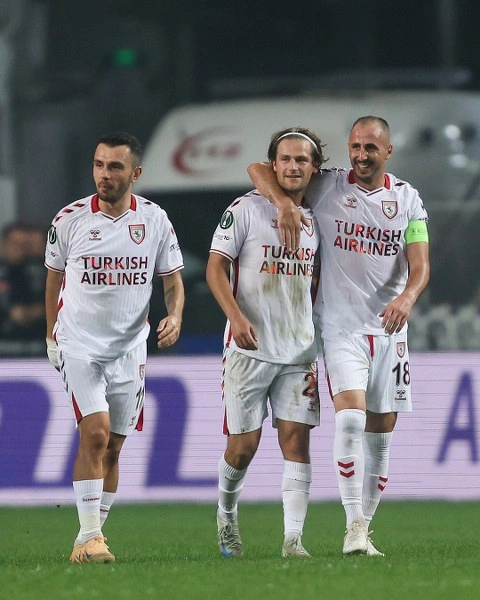 Samsunspor: 3 - Hamrun Spartans: 0 (Foto Galeri) - Resim 9