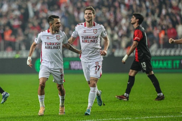 Samsunspor: 3 - Hamrun Spartans: 0 (Foto Galeri) - Resim 38