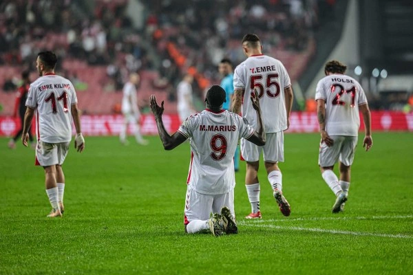 Samsunspor: 3 - Hamrun Spartans: 0 (Foto Galeri) - Resim 47