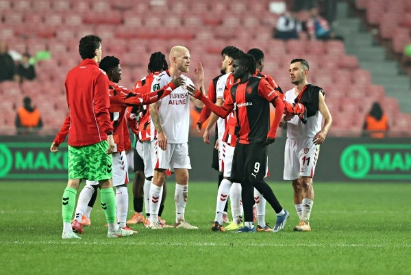 Samsunspor: 3 - Hamrun Spartans: 0 (Foto Galeri) - Resim 56