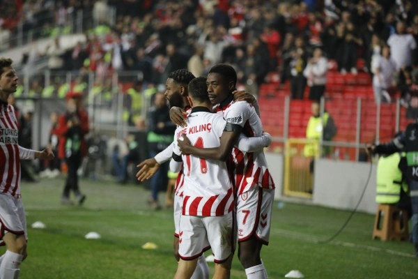 Samsunspor: 1 - AEK Atina: 2 (Foto Galeri) - Resim 14