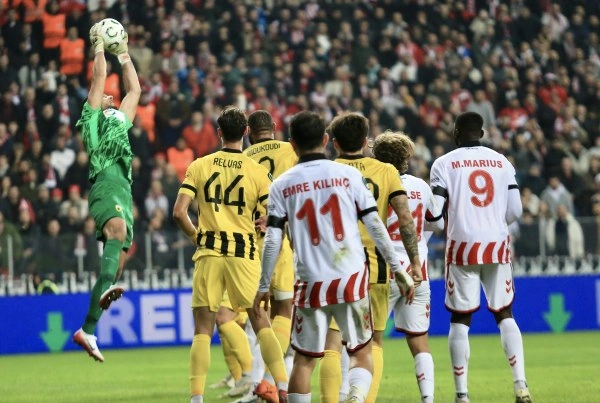 Samsunspor: 1 - AEK Atina: 2 (Foto Galeri) - Resim 31