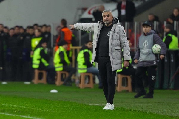 Samsunspor: 1 - AEK Atina: 2 (Foto Galeri) - Resim 41