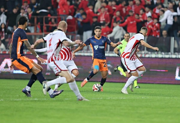Samsunspor: 0 - Başakşehir: 2 (Foto Galeri) - Resim 9