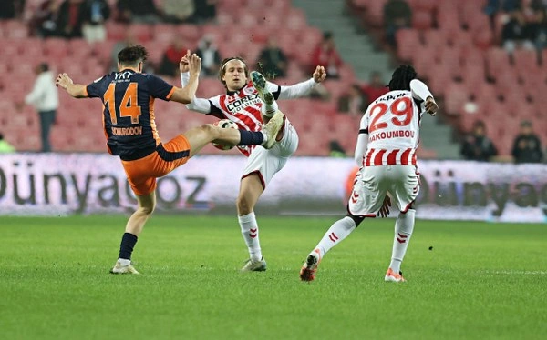 Samsunspor: 0 - Başakşehir: 2 (Foto Galeri) - Resim 40