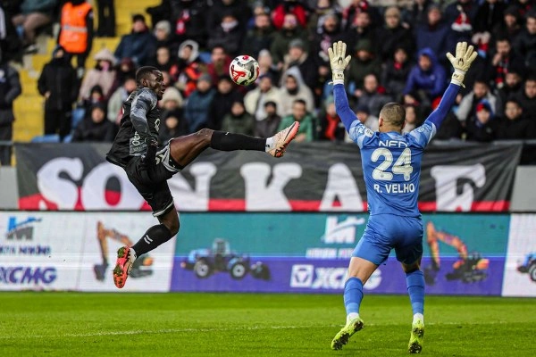 Gençlerbirliği: 1 - Samsunspor: 1 (Foto Galeri) - Resim 12