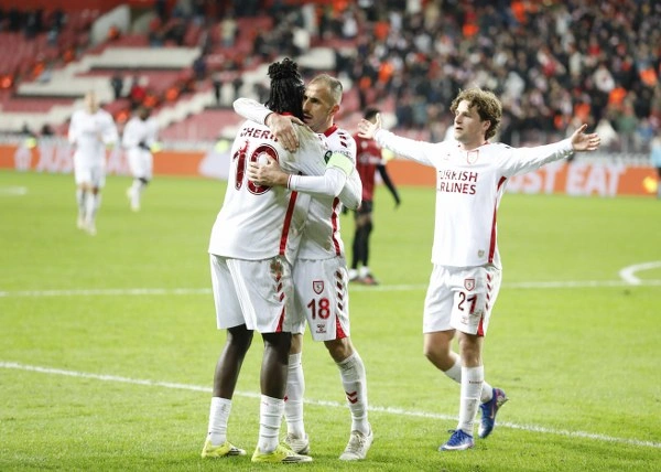 Samsunspor: 4 - KF Shkendija: 0 (Foto Galeri) - Resim 7