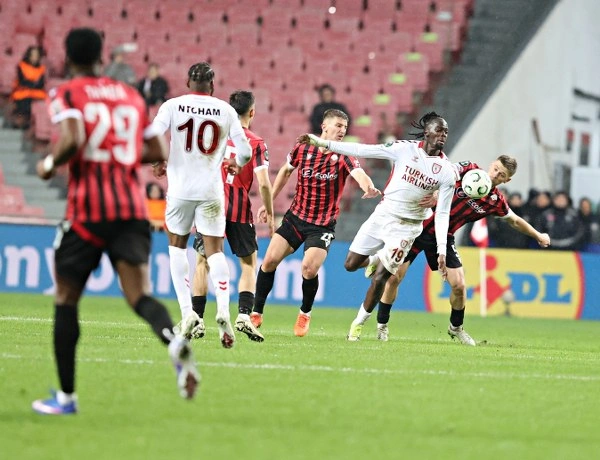 Samsunspor: 4 - KF Shkendija: 0 (Foto Galeri) - Resim 17