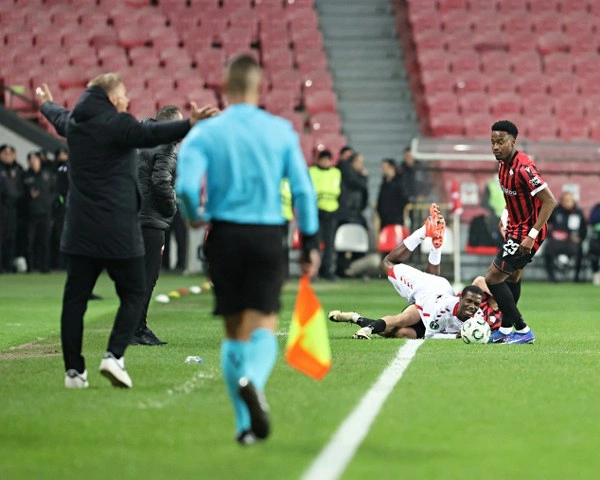 Samsunspor: 4 - KF Shkendija: 0 (Foto Galeri) - Resim 25