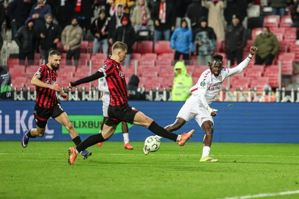 Samsunspor: 4 - KF Shkendija: 0 (Foto Galeri) - Resim 33