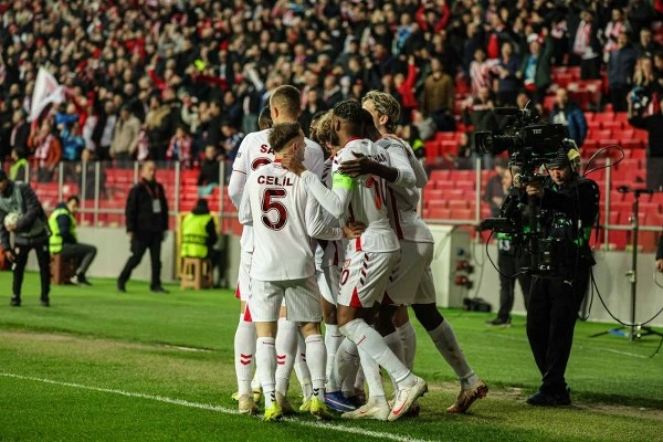 Samsunspor: 1 - Rayo Vallecano: 3 (Foto Galeri) - Resim 14