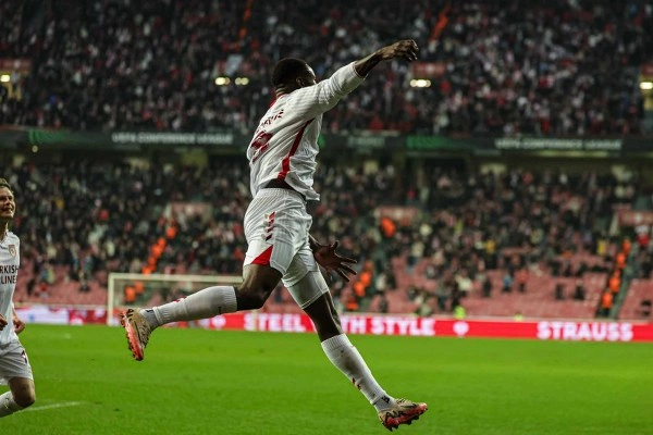 Samsunspor: 1 - Rayo Vallecano: 3 (Foto Galeri) - Resim 27
