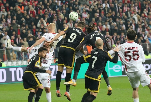 Samsunspor: 1 - Rayo Vallecano: 3 (Foto Galeri) - Resim 33