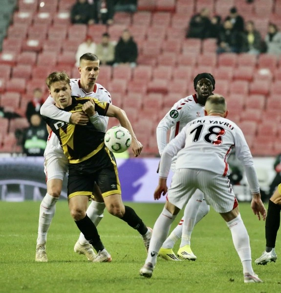 Samsunspor: 1 - Rayo Vallecano: 3 (Foto Galeri) - Resim 35