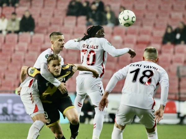 Samsunspor: 1 - Rayo Vallecano: 3 (Foto Galeri) - Resim 36