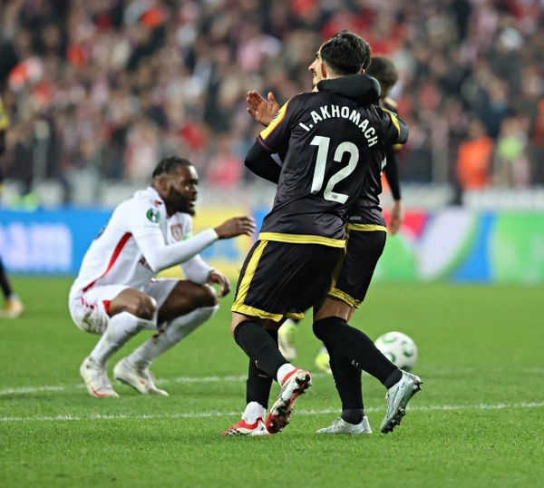 Samsunspor: 1 - Rayo Vallecano: 3 (Foto Galeri) - Resim 61
