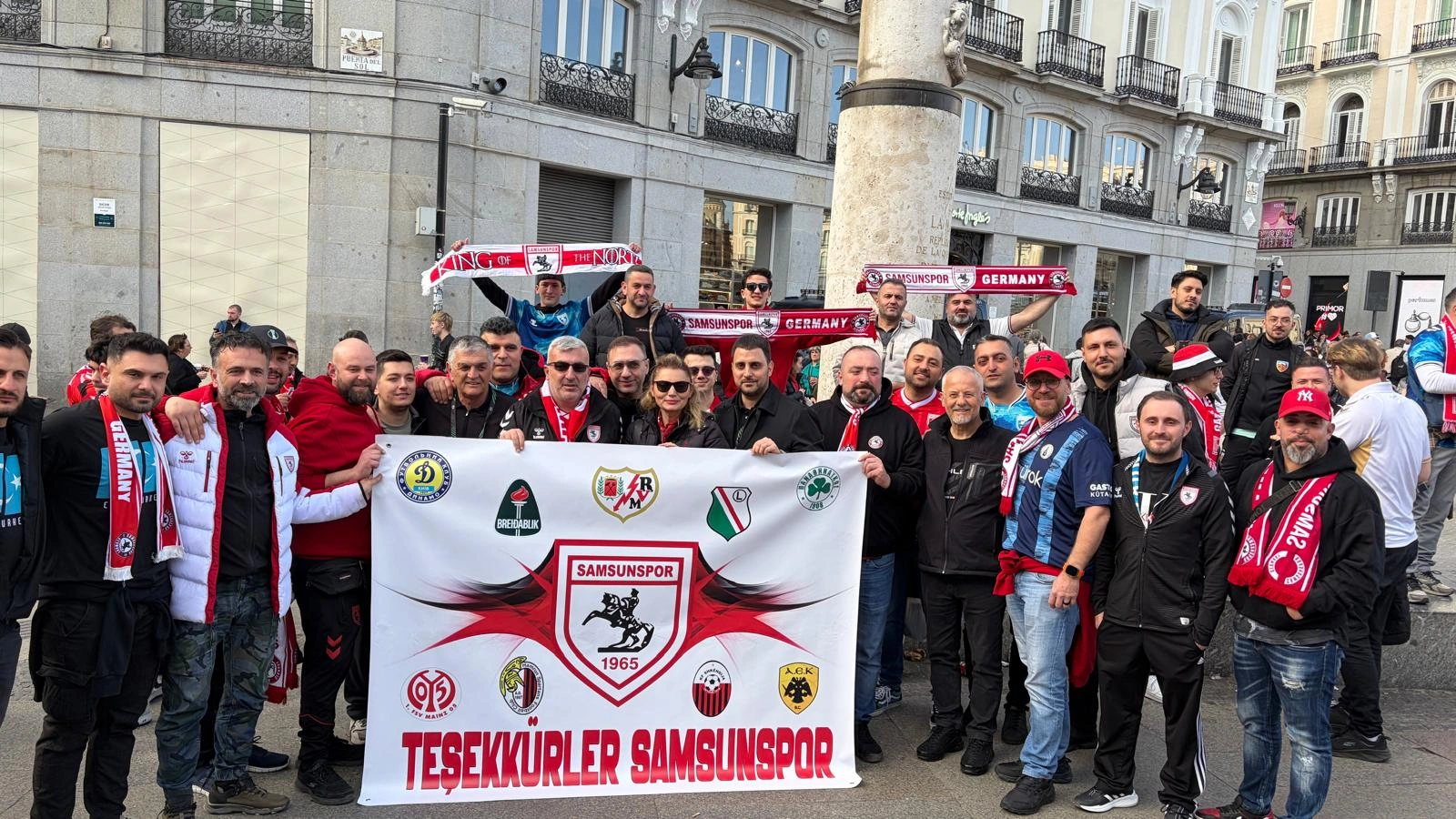 Madrid'de Samsunspor Rüzgarı! Taraftar Şov Yaptı - Resim 16