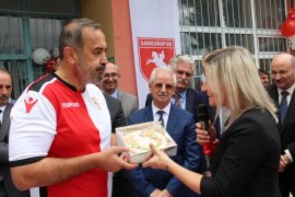 DUYGULANDIRAN KARŞILAMA - Resim 13
