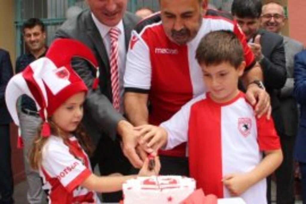 DUYGULANDIRAN KARŞILAMA - Resim 16