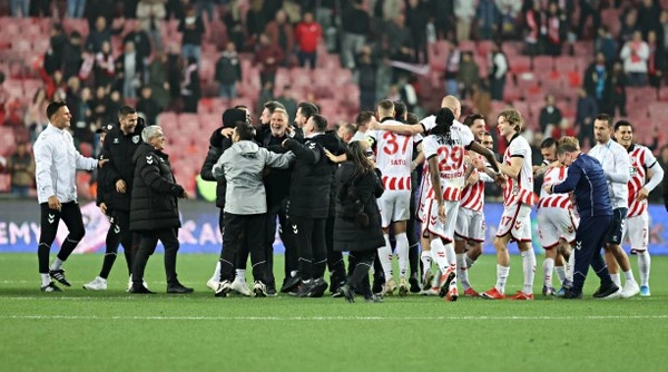 Samsunspor: 4 - Galatasaray: 1 (Foto Galeri) - Resim 22