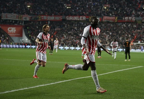 Samsunspor: 4 - Galatasaray: 1 (Foto Galeri) - Resim 28
