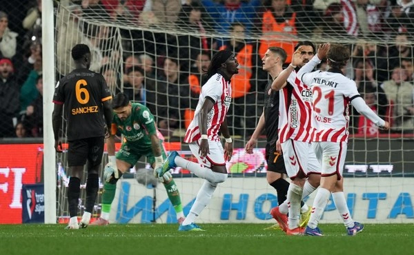 Samsunspor: 4 - Galatasaray: 1 (Foto Galeri) - Resim 55