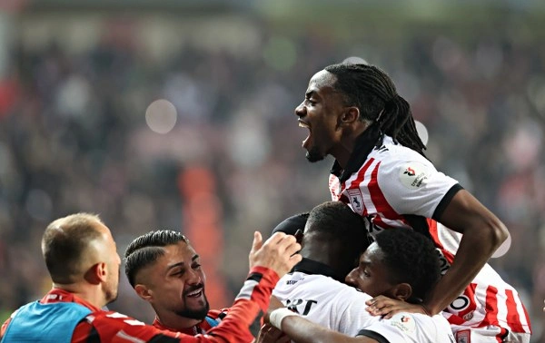 Samsunspor: 4 - Galatasaray: 1 (Foto Galeri) - Resim 67