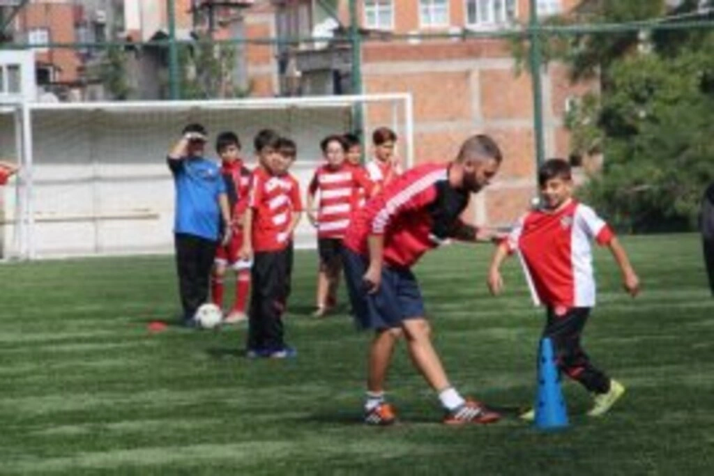 Altyapılar Cıvıl Cıvıl - Resim 1