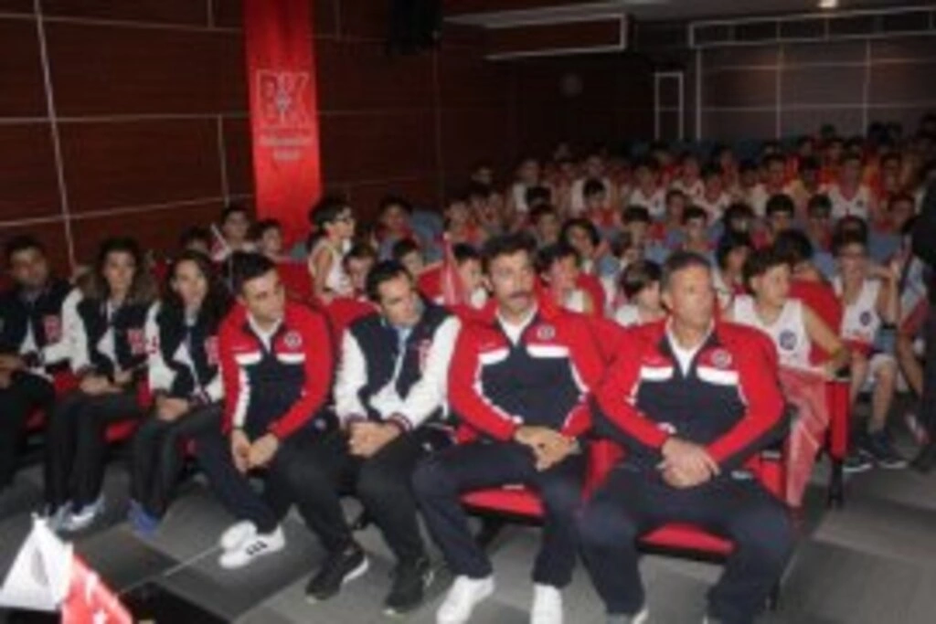 Bahçeşehir Koleji'nin basketboldaki hedefi 'marka kulüp' olmak - Resim 5