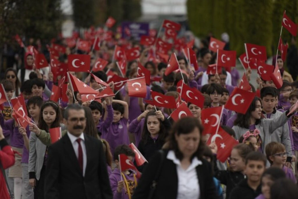 Uğur'lu öğrencilerin "Atatürk sevgisi" kitaba dönüştü - Resim 29