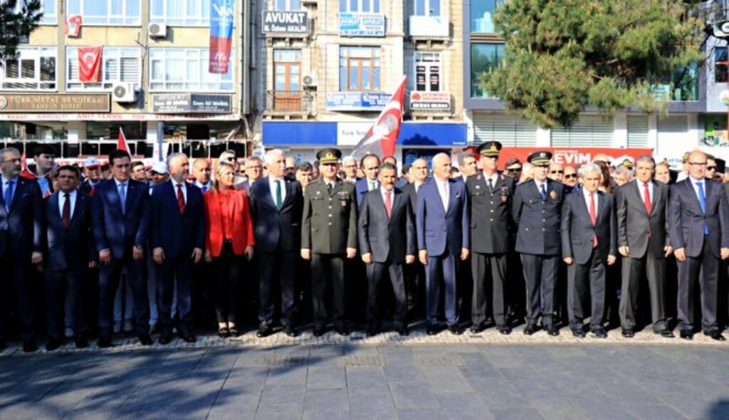 19 Mayıs Atatürk'ü Anma, Gençlik ve Spor Bayramı'ndan Geriye Kalanlar... - Resim 30