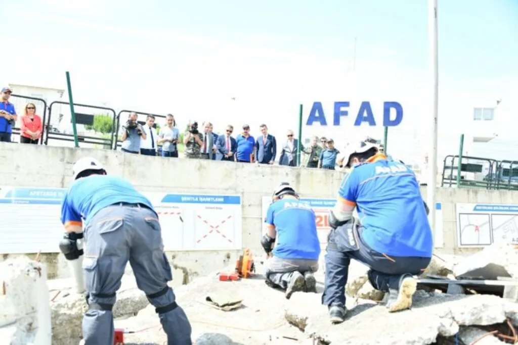 Samsun'da Gerçeğini Aratmayan Tatbikat - Resim 5