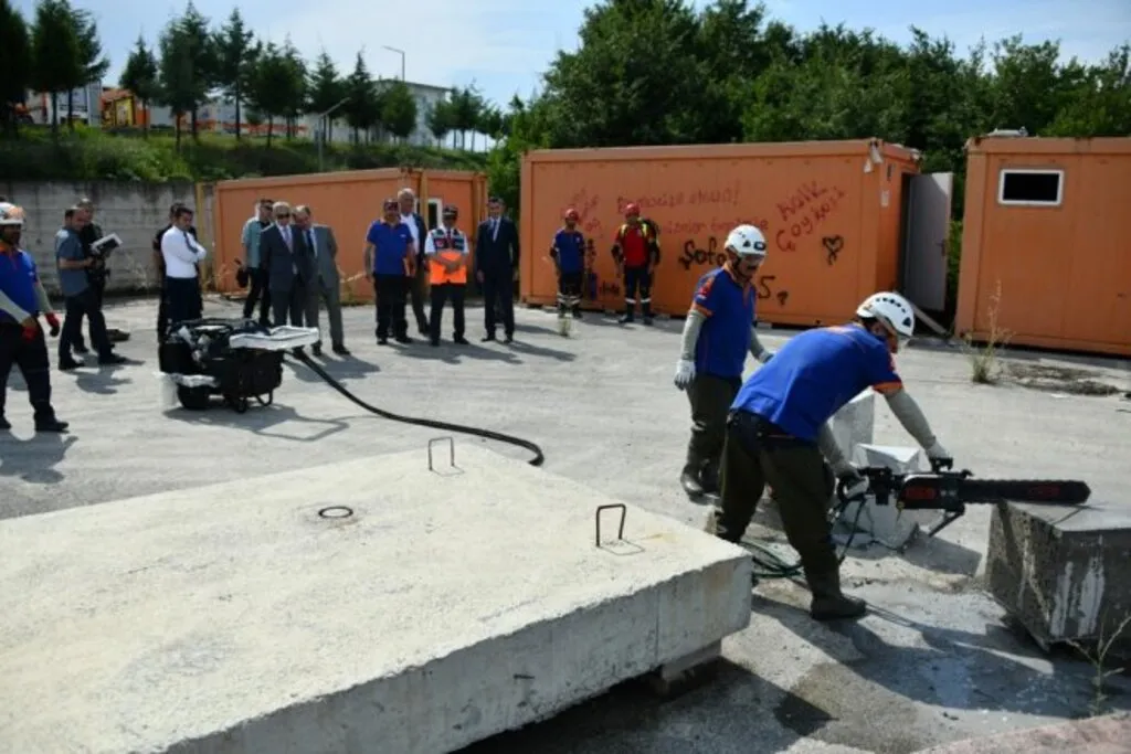 Samsun'da Gerçeğini Aratmayan Tatbikat - Resim 14