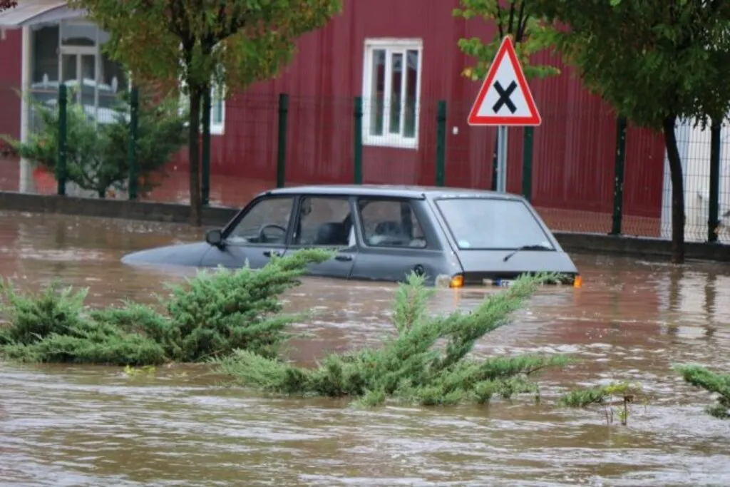Samsun'da Sel Felaketi - Resim 6