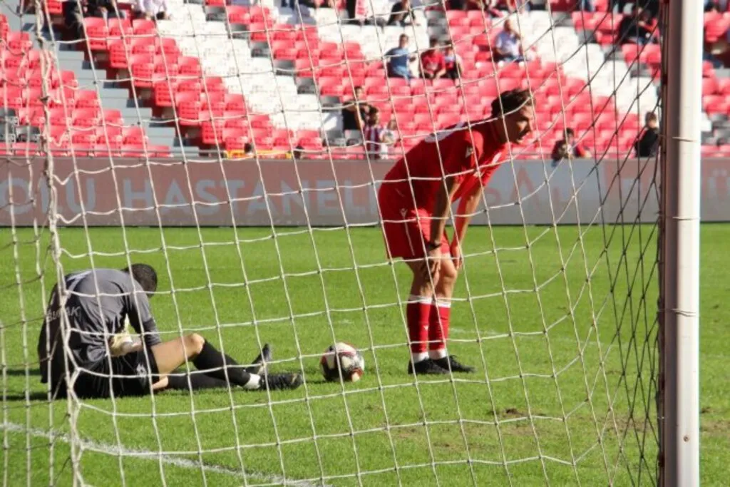 Yılport Samsunspor - Hacettepespor maçından geriye kalanlar - Resim 6