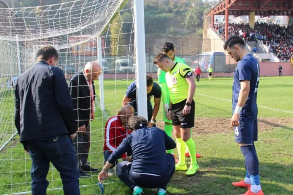 Hekimoğlu Trabzon - Yılport Samsunspor Maçında Dikkat çeken ayrıntılar... - Resim 1
