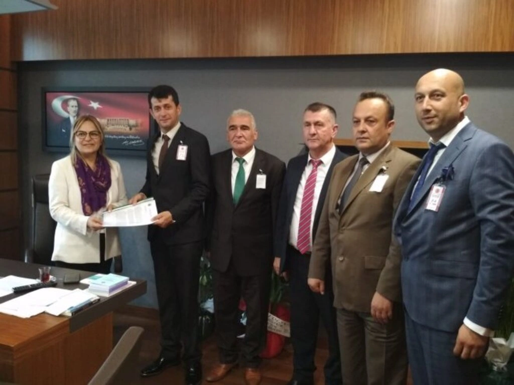 SAMSUN ZİRAAT ODALARI BAŞKANLARI TBMM'YE ÇIKARMA YAPTI - Resim 12